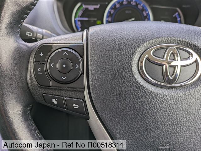 Ref No.R00518314 TOYOTA VOXY HV Image30