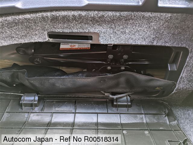 Ref No.R00518314 TOYOTA VOXY HV Image45
