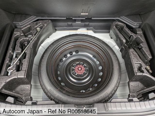 Ref No.R00518645 TOYOTA COROLLA SPORT Image35