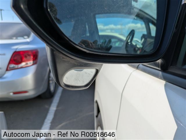 Ref No.R00518646 TOYOTA NOAH Image25