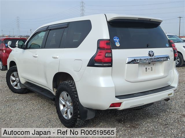 Ref No.R00519565 TOYOTA LAND CRUISER PRADO Image2