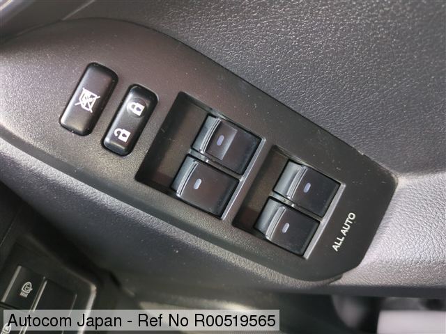 Ref No.R00519565 TOYOTA LAND CRUISER PRADO Image26