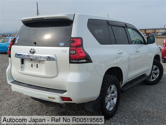 Ref No.R00519565 TOYOTA LAND CRUISER PRADO Image34