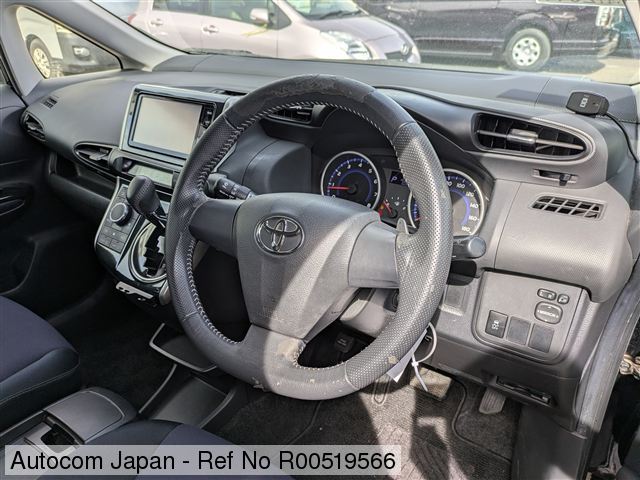 Ref No.R00519566 TOYOTA WISH Image9