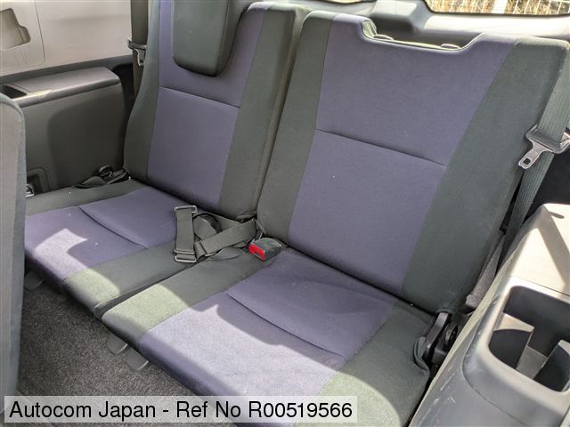 Ref No.R00519566 TOYOTA WISH Image13