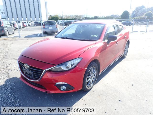 MAZDA AXELA