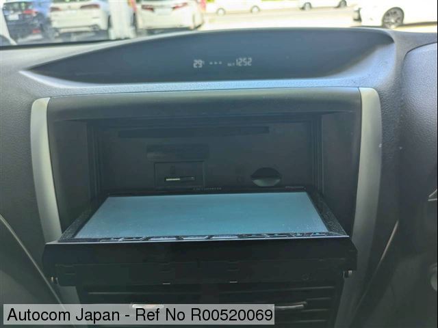 Ref No.R00520069 SUBARU FORESTER Image10
